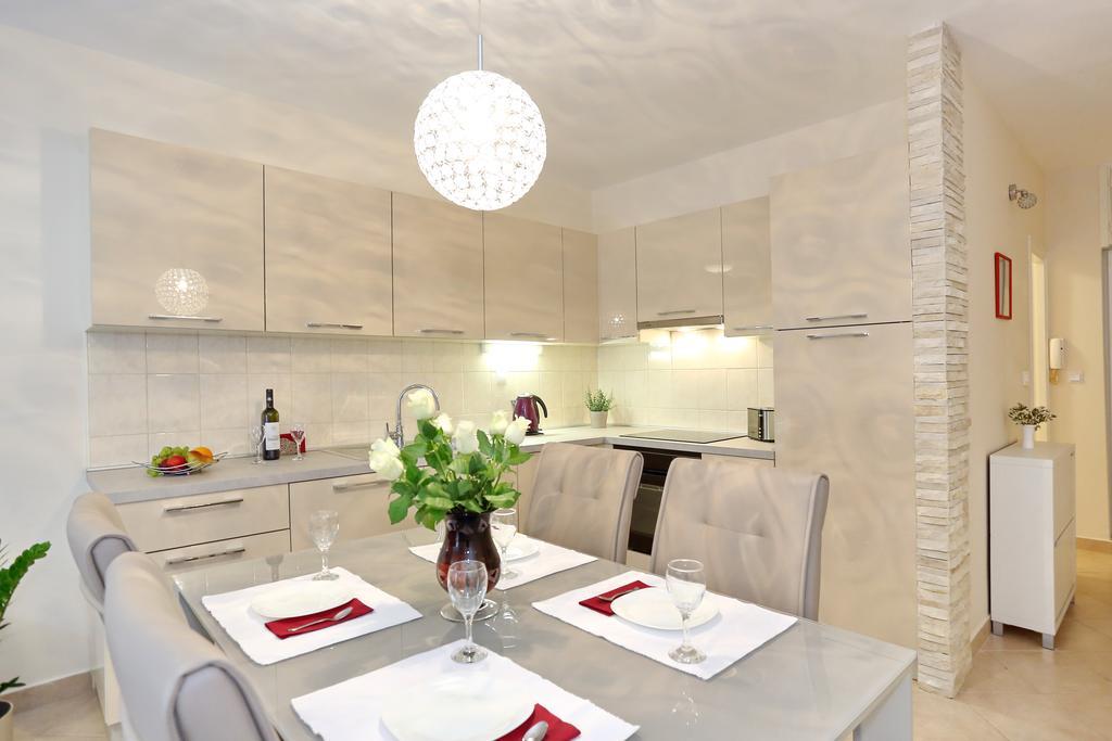 Exclusive Center Apartments Zadar Ruang foto